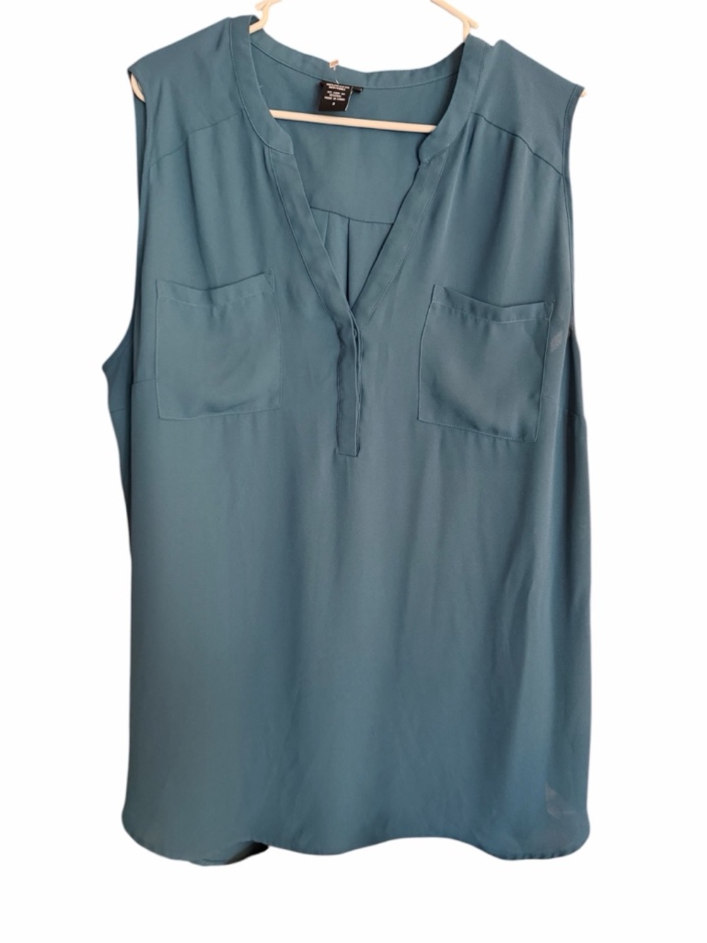 Torrid Harper Georgette B-Neck Sleeveless Top in Teal